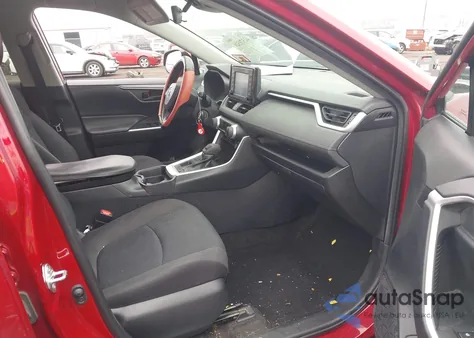 2019 Toyota Rav4 Le z USA, uszkodzony, nr VIN 2T3G1RFV2KC050269